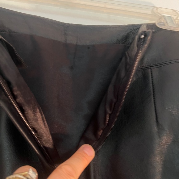 BCBG long leather skirt - Picture 10 of 14